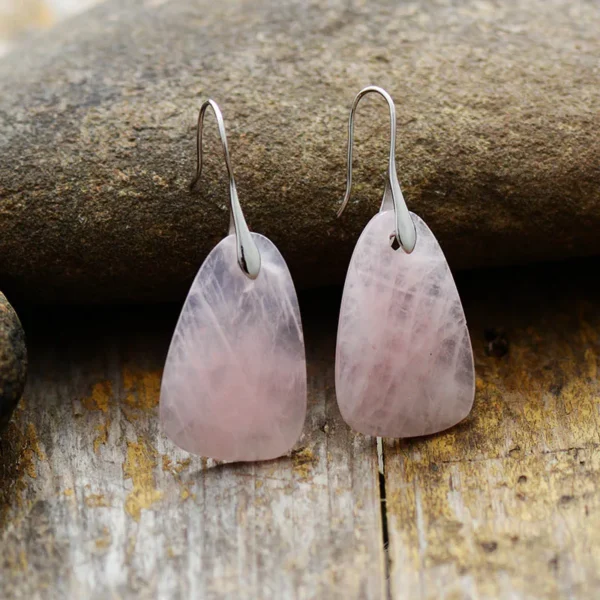 Boucles d'oreilles design trapézoïdal quartz rose - Image 3