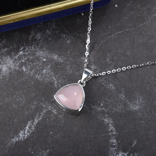 Collier élégant en quartz rose - Image 2